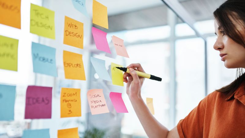 Strategia Contenuti AI