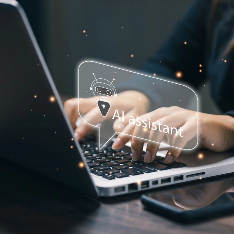 AI assistant, che rappresenta l’intelligenza artificiale e l’innovazione dell’assistenza clienti digitale. AI assistant, che rappresenta l'intelligenza artificiale e l'innovazione dell'assistenza clienti digitale.