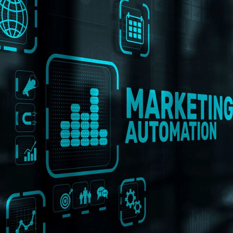 CRM, strumenti di marketing automation, piattaforme di analytics e strumenti commerciali che condividono gli stessi dati in tempo reale. CRM, strumenti di marketing automation, piattaforme di analytics e strumenti commerciali che condividono gli stessi dati in tempo reale.